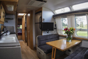Airstream-Facilities-Airstream-A-front-to-rear-interior