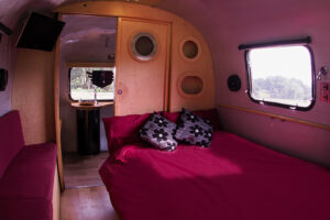 Airstream-Facilities-Airstream-T-rear-to-front-bed-interior